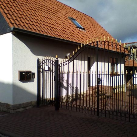 Home&Classic Erlebnisscheune Effelder  Екстериор снимка